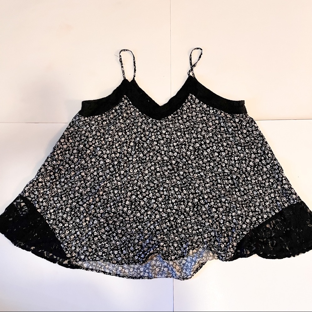 Maurice’s Ditsy Floral Tank Top SZ-XL